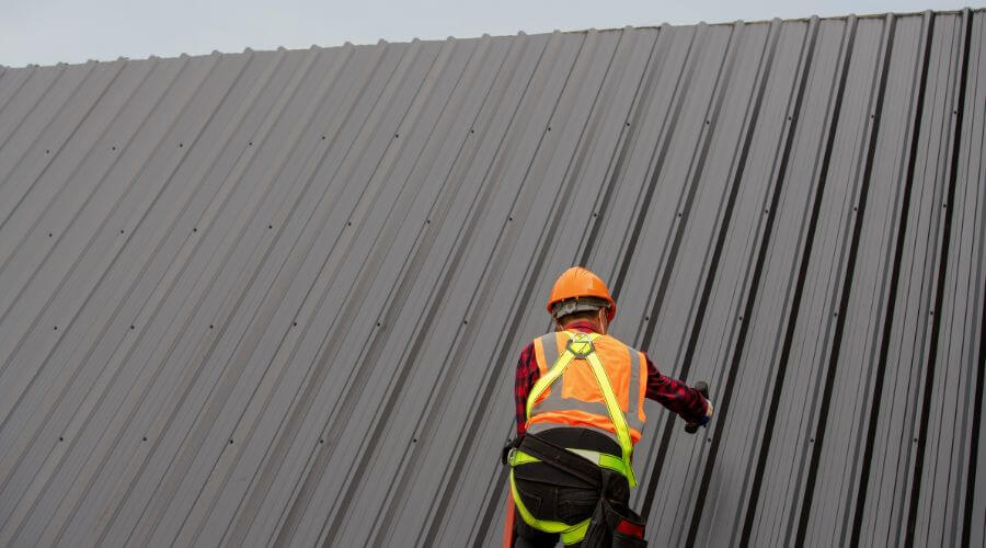 Professional gutter cleaning in Swanquarter, NC